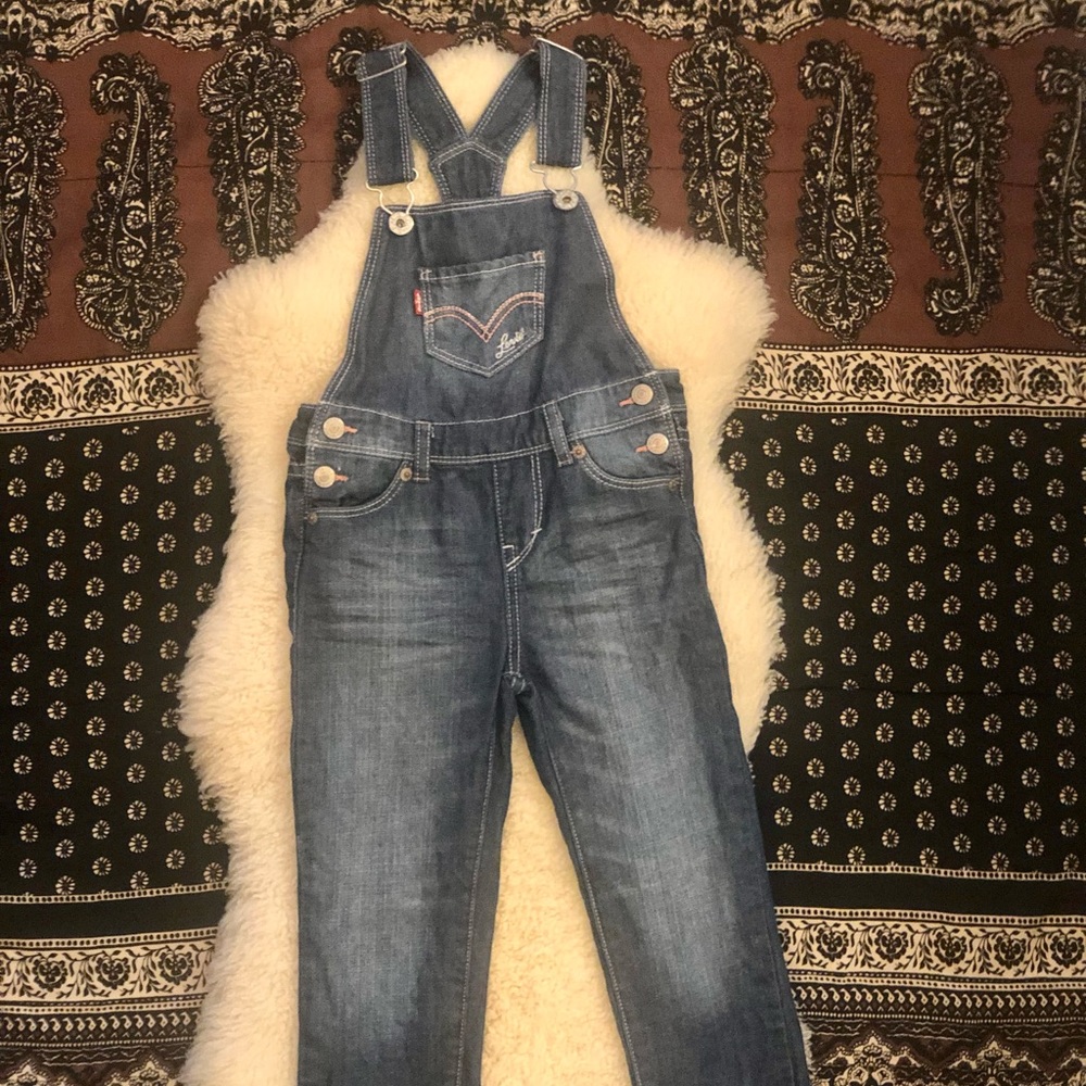 Girls Levi’s Overalls; Size 3-4